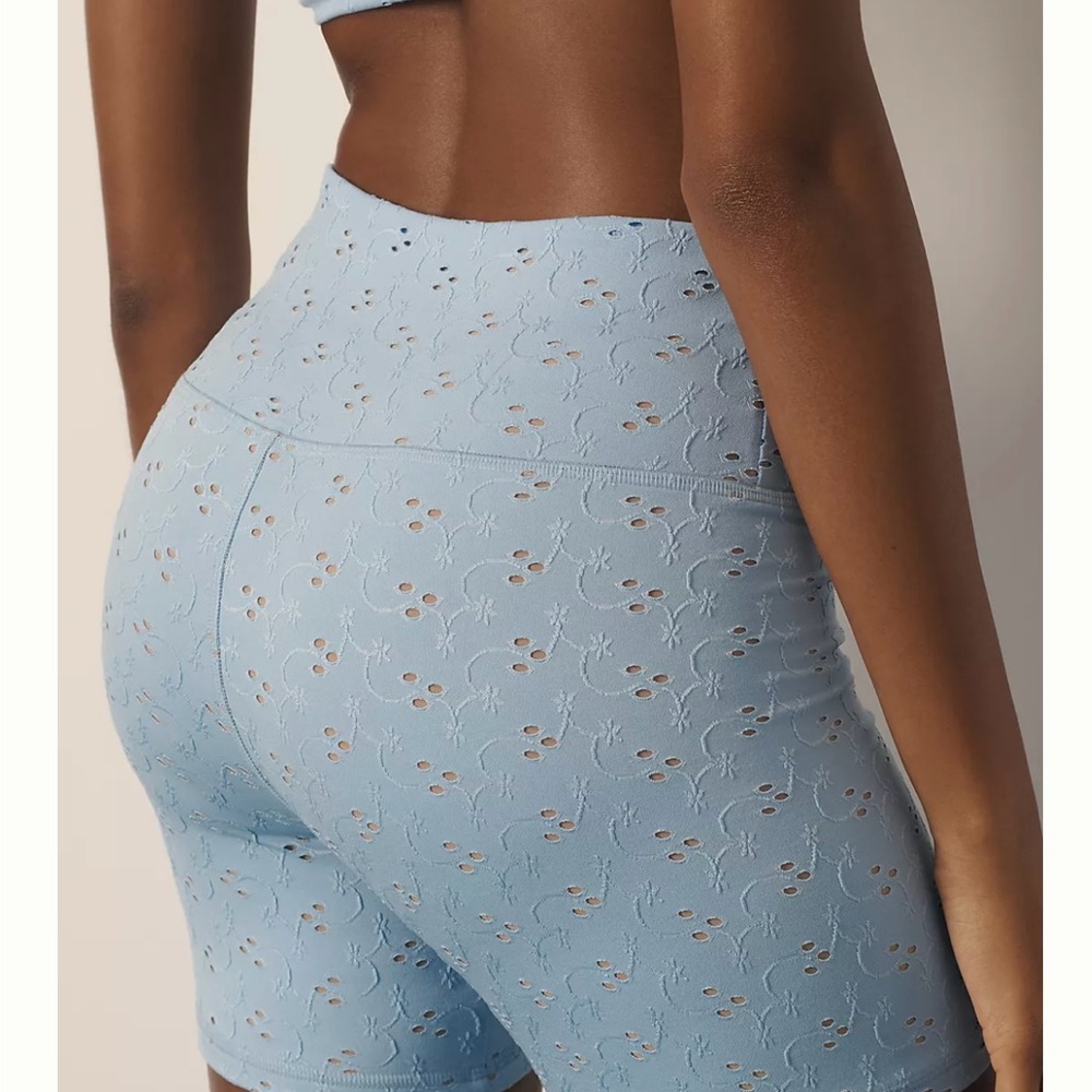STRUT THIS x Anthropologie High Rise Biker shorts - Picture 3 of 3